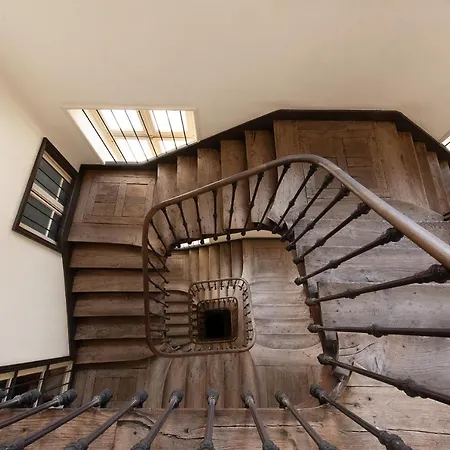 Appartamento Charmand Duplex Avec Vue Sur La Cite & Les Toits Carcassonne Esterno foto