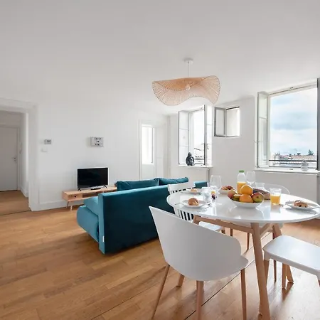 Appartamento Charmand Duplex Avec Vue Sur La Cite & Les Toits Carcassonne Esterno foto