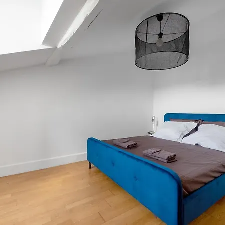 Appartamento Charmand Duplex Avec Vue Sur La Cite & Les Toits Carcassonne Esterno foto